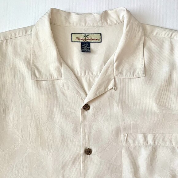 Tommy Bahama Silk Button Up Camp Collar Short Sleeve Shirt Resort Wear Vacation - Picture 3 of 10